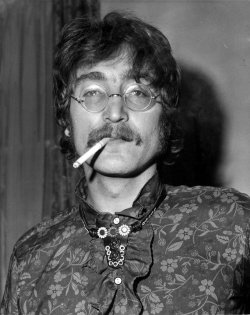 sasaorii:  John Lennon, 1967