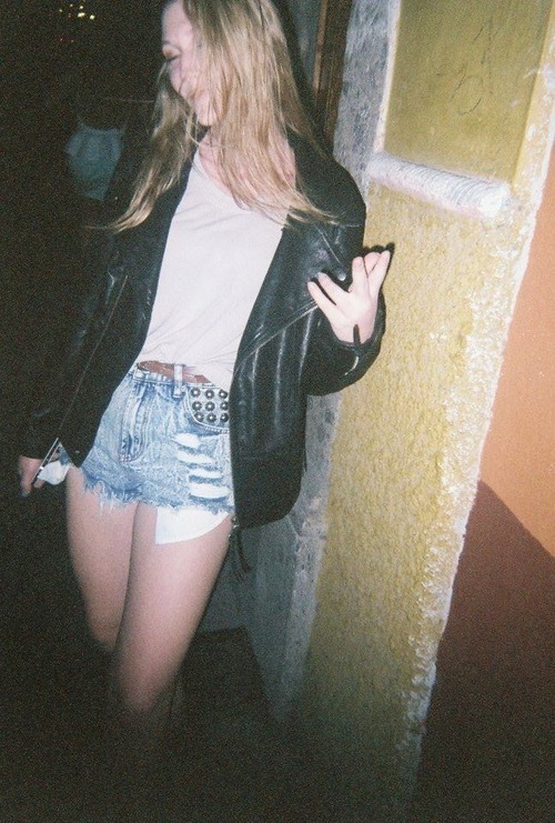 acidic-child:  sex-cess-ful:  x  Grunge Blog†♡ 