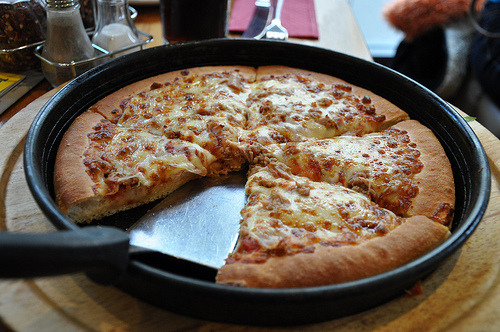 foodluxury:  Love Food? This blog is for you. 