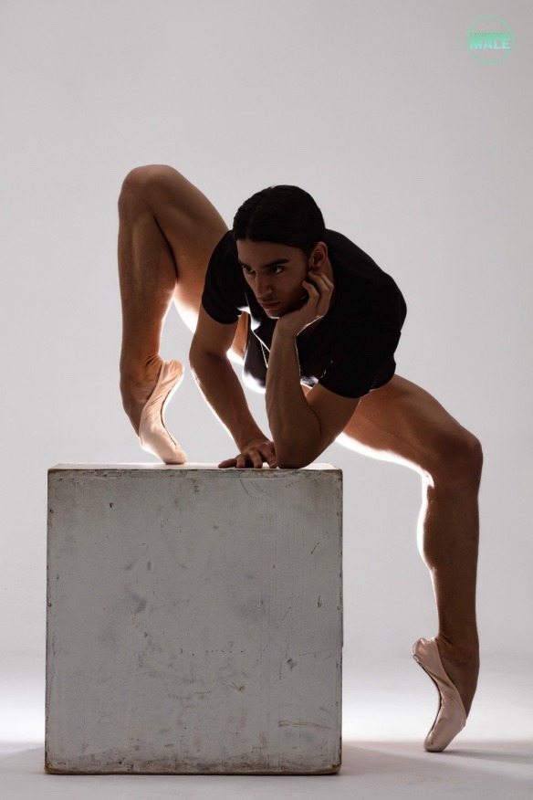 ohthentic:  eklekticon:  Mihael Belilov by Joan Crisol  Oh 