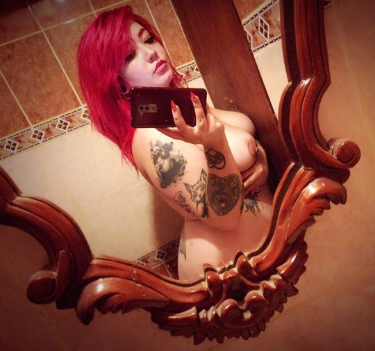 redvelvetashes:  