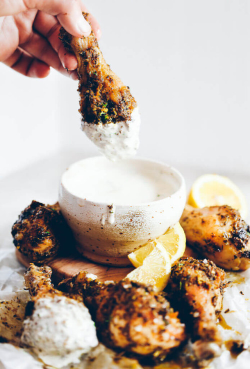 verticalfood:Crispy Baked Italian Drumsticks and Ranch Dip