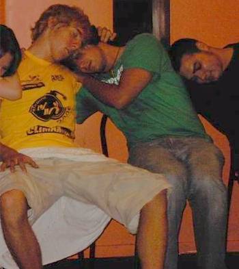 trancedmen:  Cute guys go under at a stage show. 