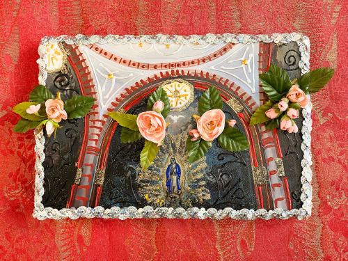 Available on Etsy (Link below) https://www.etsy.com/listing/939942844/catedral-canvas-collage?ref=sh