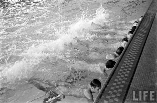 ultrawolvesunderthefullmoon:  The YMCA Swimming Pool it was common for men and boys to swim, or rather “sea bathe” in the buff from the early 1700s through much of the 1800s, which was curtailed when rail systems began allowing the masses to vacation