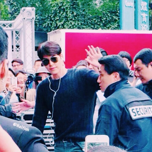 150425 WooBin @ National Taiwan University for FMcr:_halfish