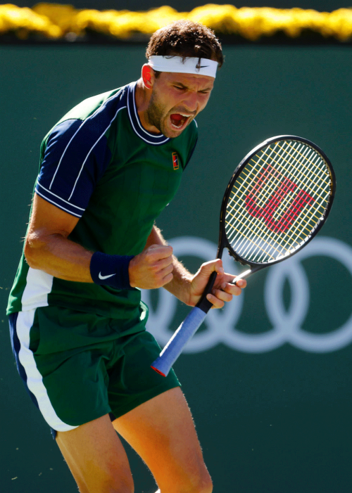 Grigor Dimitrov defeats number 1 seed Daniil Medvedev to reach the quarter finals of the 2021 BNP Pa