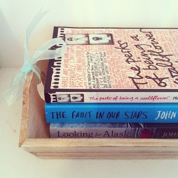 puregems:  three of my favourite books ♡ 