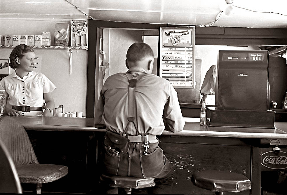 allbrightandglittering:  Diner in Alpine, Texas 1939 