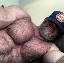 bavarianbear:  Daddy!