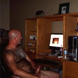 Real People Wanking at the Computer