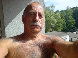 Silverhairdaddies:  This Mature Wrinkled Face Is Very Sexy And Hot  For Me…His