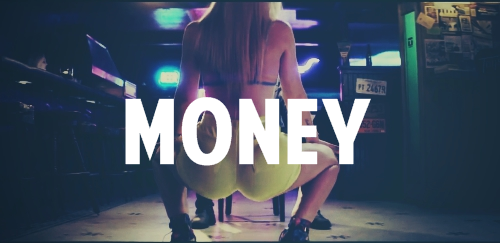 blancoes:  NO MONEY NO FAMILY SIXTEEN IN THE MIDDLE OF MIAMI