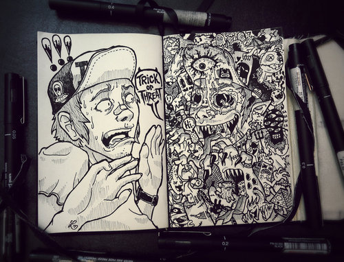 HOLLYWEIRD