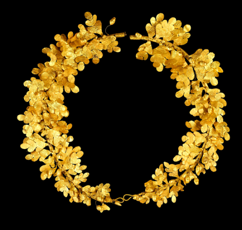 fuckyeaharchaeology:  Hellenistic Gold Wreaths In Ancient Greece, wreath crowns were given as prizes to the victors of athletic and artistic competitions. The wreaths were often made from the branches of Laurel, Myrtle, Oak, and Olive Trees. These trees