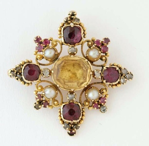 highvictoriana: A Victorian citrine, garnet, diamond and seed pearl brooch, c. 1880.