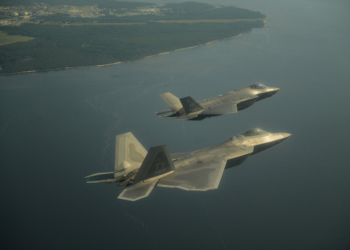 rocketumbl:  F-22A & F-35A 