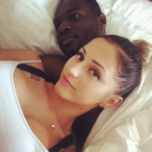 teensloveitblack:  “Black only” she says.