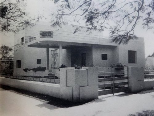 Casa Quiñones (Castellanos con los Martínez Negrete, 1930)