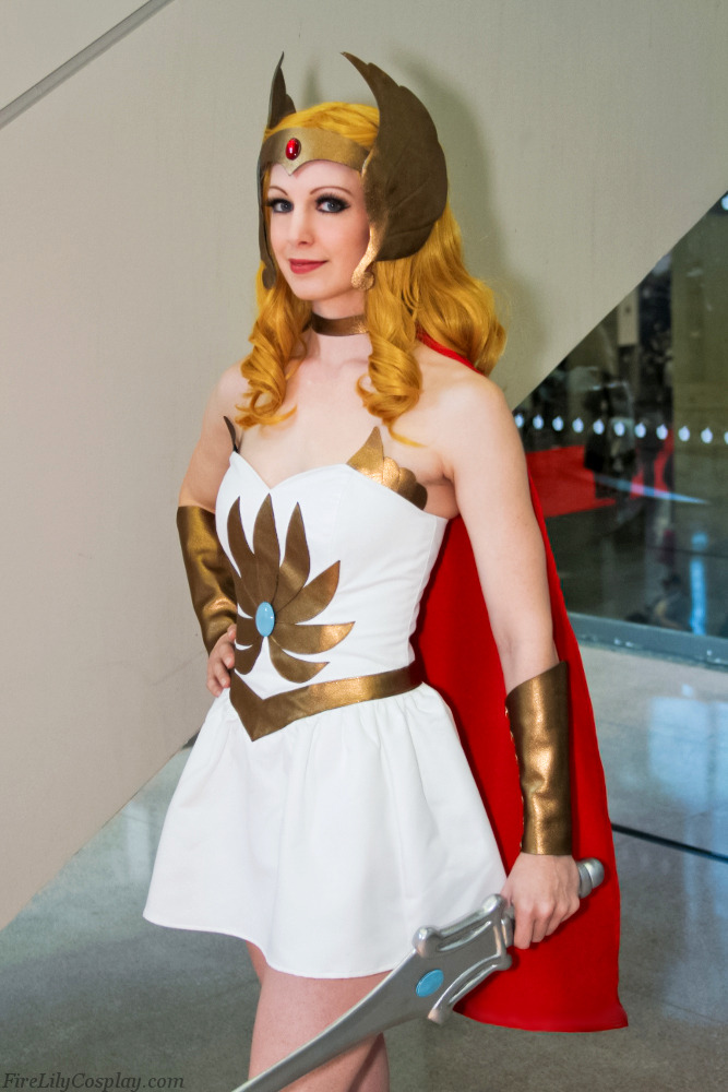 hotandgeeky:  Shee-ra cosplay