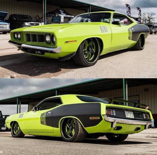 Mostly Mopar Muscle