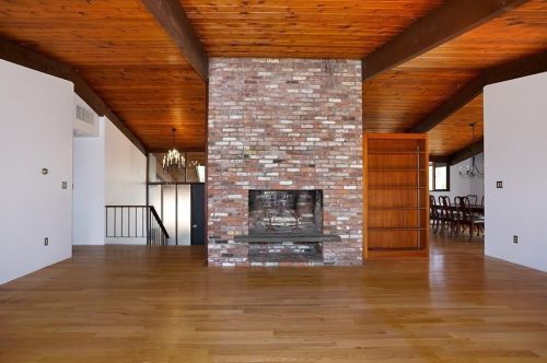 househunting:  輑,000/4 br/2475 sq ftSudbury, MAbuilt in 1963