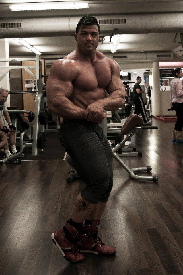 fanomuscle:  Tony Breznik