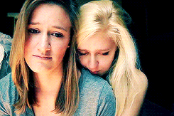 neselium:  Please don’t leave me. // Kaelyn and Lucy: June 2013 