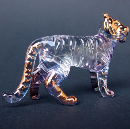 sosuperawesome: Hand Blown Glass and Crystal Sculptures, by Kevin Prochaska on Etsy  See our ‘sculpture’ tag 