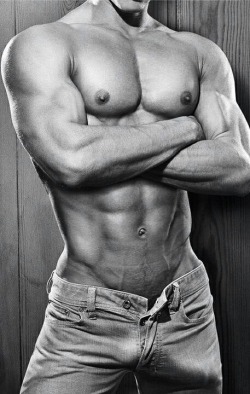 thebonernetwork:  Hard…  He&rsquo;s ready for ya.