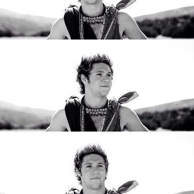 This is beautiful ok. #EMABiggestFans1D 