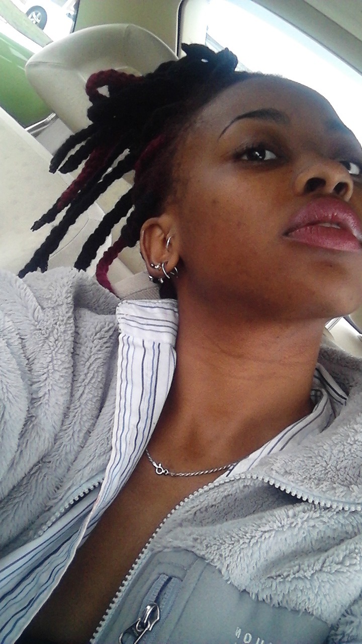 fawkyoueatme:  Me in the car an autobiography