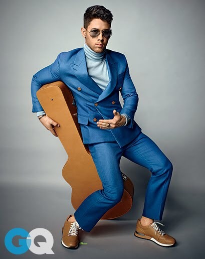 edcapitola:  nickjonasmusicnews:  Nick Jonas for GQ  Follow me at http://edcapitola.tumblr.com