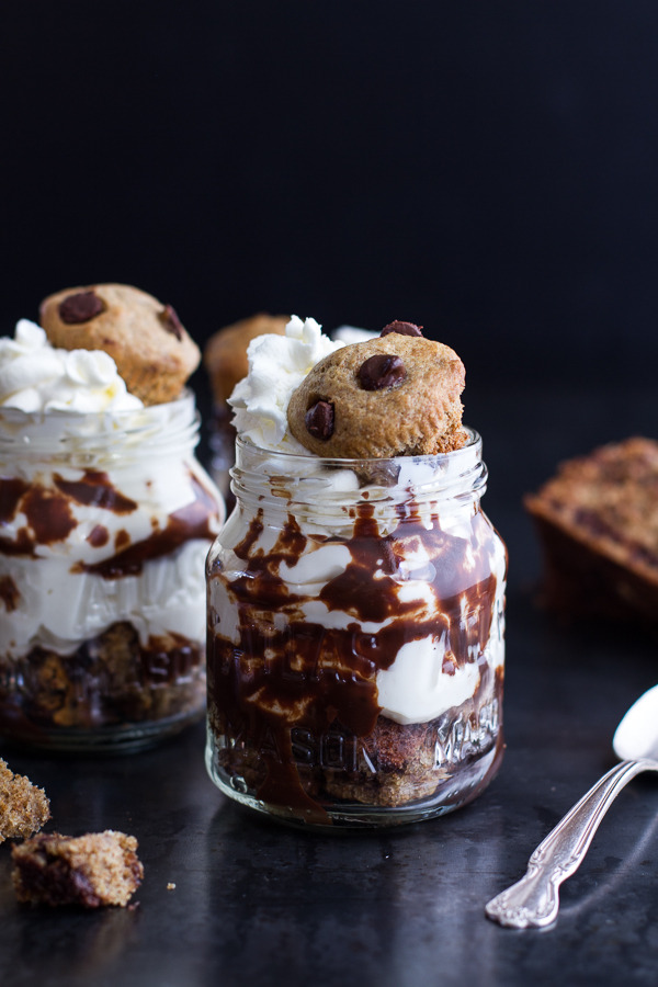 do-not-touch-my-food:  Banana Bread Chocolate Fudge Swirl Cheesecakes 