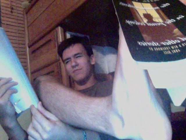 twerkingdead:  this is as high as my legs would go im the opposite of flexible i