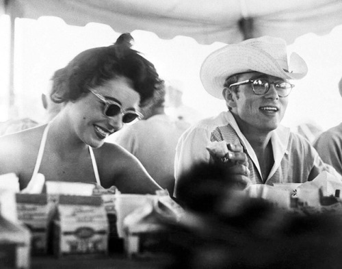 oldhollywoodcinema: Elizabeth Taylor and James Dean photographed by Frank Worth on the set of Giant 