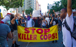 tumblangeles:  #HANDSUP! JUSTICE FOR EZELL FORDAND SOLIDARITY WITH FERGUSONDowntown L.A. August 17, 2014.Photos by steve craig. 
