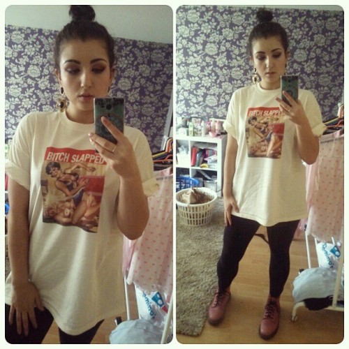 My new favourite top! EVER BEEN BITCH SLAPPED?  #ootd #outfit #baggytshirt #leggings #docmartens #dms #me #selfie #mirrorselfie #updo #hairbun #bitchslap