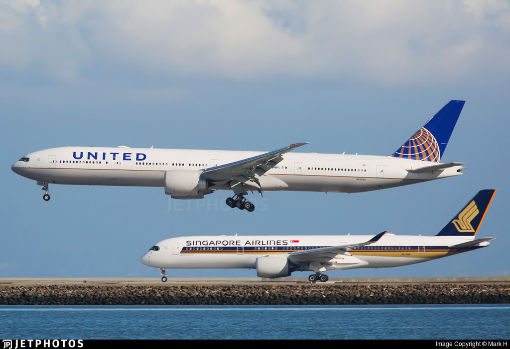 in-all-conscience:  aviationgreats:  Two for One at SFO  777-300ER and A350-900.