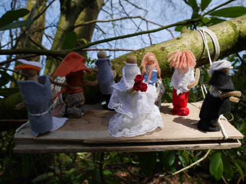 ‘Wool &amp; Wood Trail’ Installation pieces at Towneley Hall and Woods, Burnley, 6th April 2015. Lov