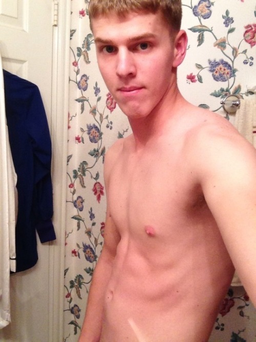 22 year old. The Colony, TXKSU-Frat Guy: Over 61,000 followers and 43,000 posts.Follow me at: ksufraternitybrother.tumblr.com