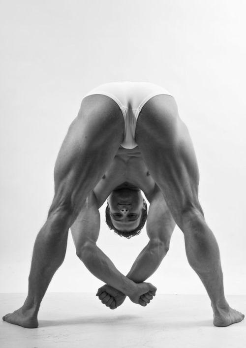 nickk1712:  Follow: http://nickk1712.tumblr.com.