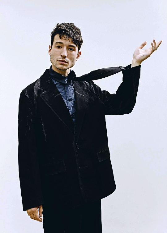 henryscavills: EZRA MILLER© Luc Coiffait for ES Magazine (2018)