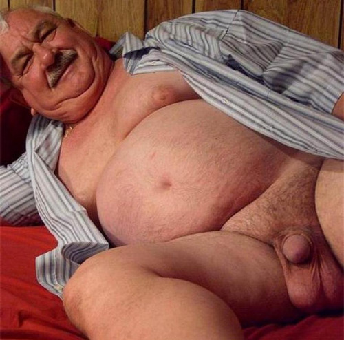 1-9-7-0-b-e-a-r-s:  dadluv: silverbadbear: Gorgeous grandpa Coroa sacudo delicioso