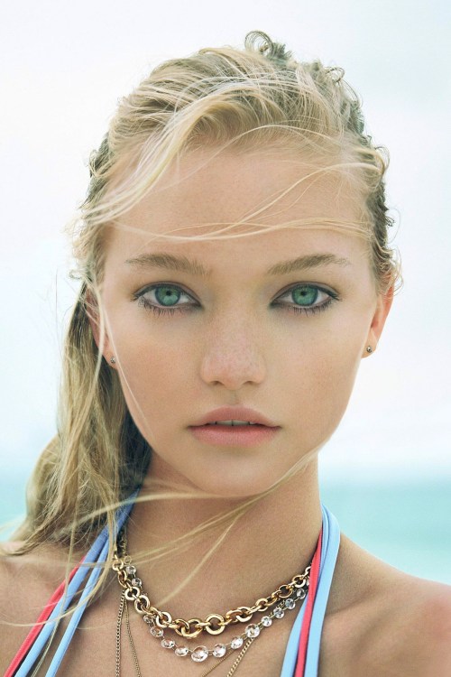 thebeautymodel:  Gemma Ward by Corinne Day for Vogue UK July 2006 