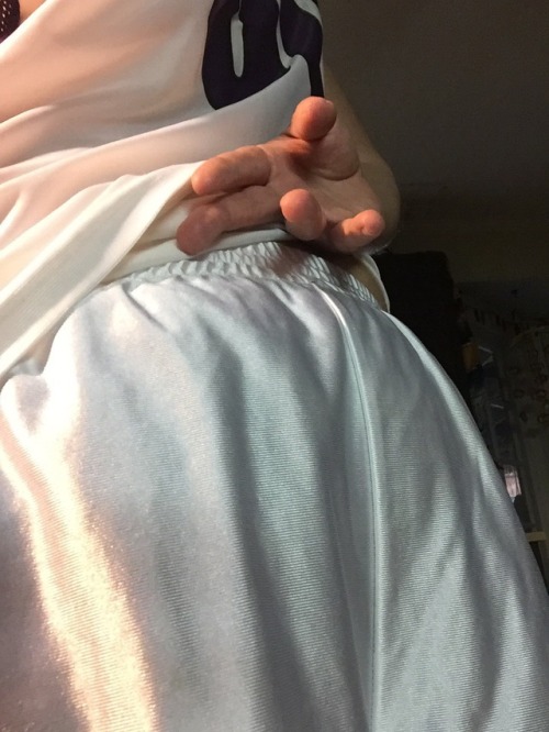 baseball9009: Basketball shorts and my big butt