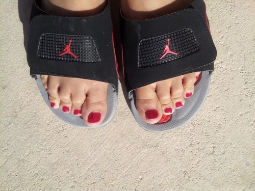 aujanae20: My baby’s beautiful feet!