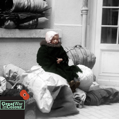 4/11Portrait of a young refugee from Évian, France. Picture taken circa 1915.Original image source: 