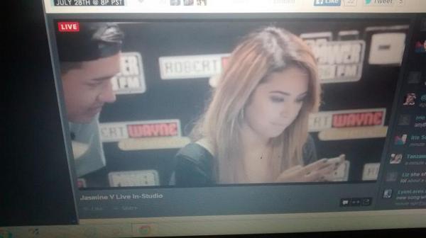villegas-news:  Picture of Jasmine during livestream last night, take by a fan.