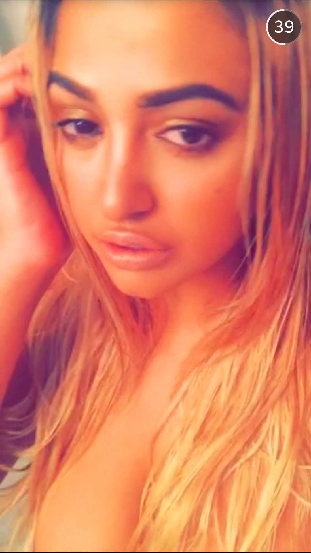 slammerpawg:  Sexy Diamond being sexy #snapchat #thickgirl